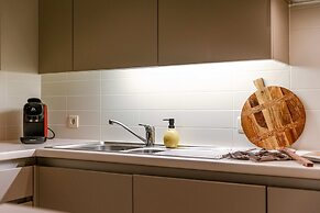 Cozy Apartment With Balcony With Parking