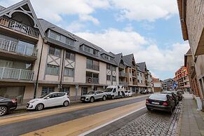 Cozy Apartment With Balcony With Parking