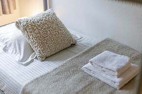 Cozy Apartment With Balcony With Parking