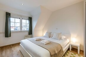 Cozy Apartment With Balcony With Parking