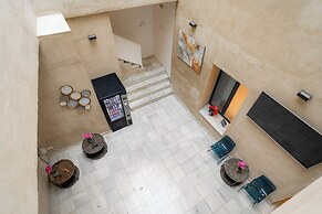 Center Suites San Eloy