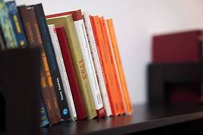 Acropolis Lux Retreat Apartment