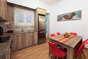 Acropolis Lux Retreat Apartment