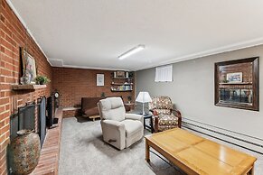 Comfortable & Spacious 3br Home In Cheyenne 3 Bedroom Home