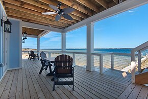 Amazing Grace On The Sound 5 Bedroom Home