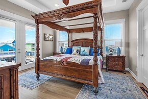 Amazing Grace On The Sound 5 Bedroom Home