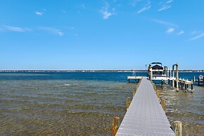 Amazing Grace On The Sound 5 Bedroom Home