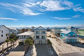 Amazing Grace On The Sound 5 Bedroom Home