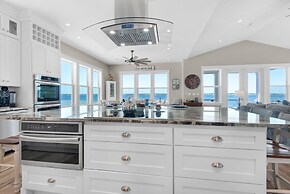 Amazing Grace On The Sound 5 Bedroom Home