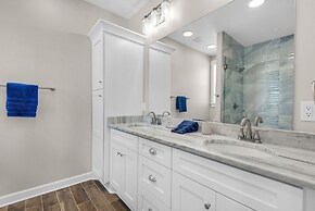 Amazing Grace On The Sound 5 Bedroom Home