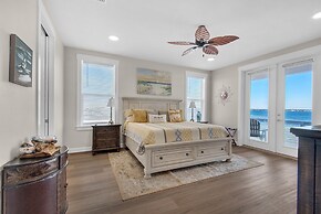 Amazing Grace On The Sound 5 Bedroom Home