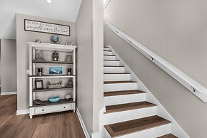 Amazing Grace On The Sound 5 Bedroom Home