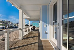 Amazing Grace On The Sound 5 Bedroom Home