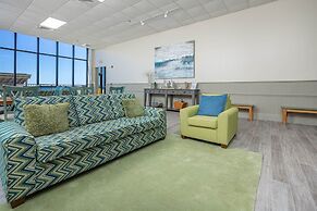 Phoenix I 1046 1 Bedroom Condo