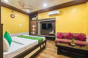 Treebo Saumendra Residency