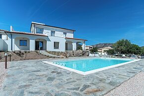 Villa Infinity with pool