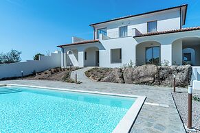 Villa Infinity with pool