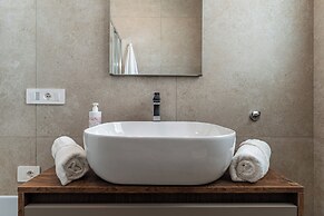 Villa Infinity with pool