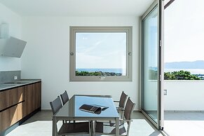 Villa Infinity with pool