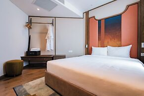 APEC CONTINENTAL CONDOTEL