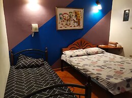 Ross Rose Budget Hotel