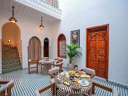 Dar Al-Famila