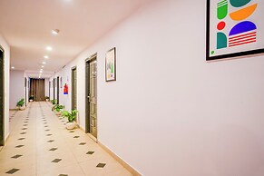 Treebo De Alphabet Nagole