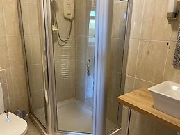 Bungalow-happy Valley-sleeps8