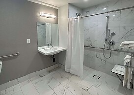 Studio 6 Tacoma, WA - South