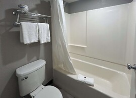 Studio 6 Tacoma, WA - South