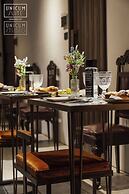 Unicum Suite Napoli Centro Storico