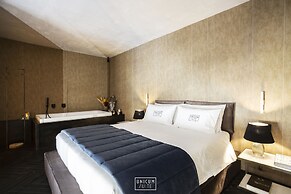 Unicum Suite Napoli Centro Storico