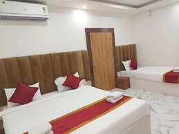 Hotel MJR - Free Pickup and Drop Temple, Sea Beach & Puri Railway Stat