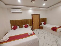 Hotel MJR - Free Pickup and Drop Temple, Sea Beach & Puri Railway Stat