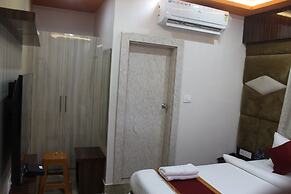 Hotel MJR - Free Pickup and Drop Temple, Sea Beach & Puri Railway Stat