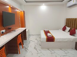 Hotel MJR - Free Pickup and Drop Temple, Sea Beach & Puri Railway Stat