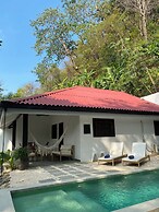 Zoa Villas - 2 minutes to the beach