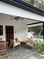 Zoa Villas - 2 minutes to the beach