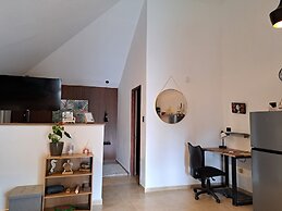 Zoa Villas - 2 minutes to the beach