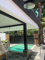 Zoa Villas - 2 minutes to the beach