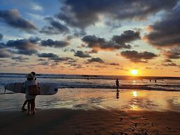 Zoa Villas - 2 minutes to the beach