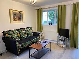 1 Bed Apt- Rural Views- Juliette Balcony - Parking