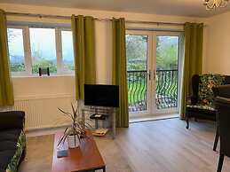 1 Bed Apt- Rural Views- Juliette Balcony - Parking