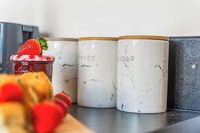 City Centre House with EV Parking