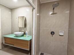 Parkview Serviced Apartment