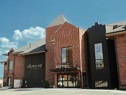 The Shoreline Hotel