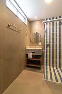 Refuge a few Steps From Copacabana Beach Q10 PCD