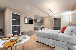 Cosy a few Steps From Copacabana Beach Q24