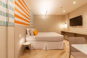 Cosy a few Steps From Copacabana Beach Q24