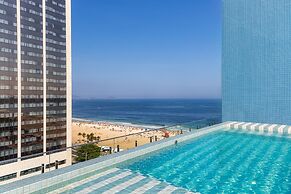 Cosy a few Steps From Copacabana Beach Q24